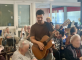 Notre musicien Paulin pour Fêter les Anniversaires  Résidence Palmera Sanary-sur-Mer